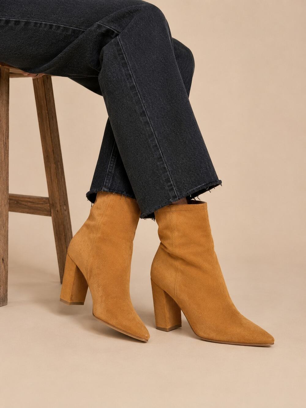 Tan Faux Suede Block Heel Ankle Boots Western Boho Indie Size 8